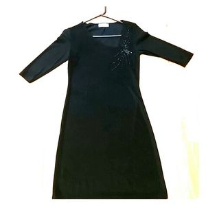 Half sleeve sparkly black dress